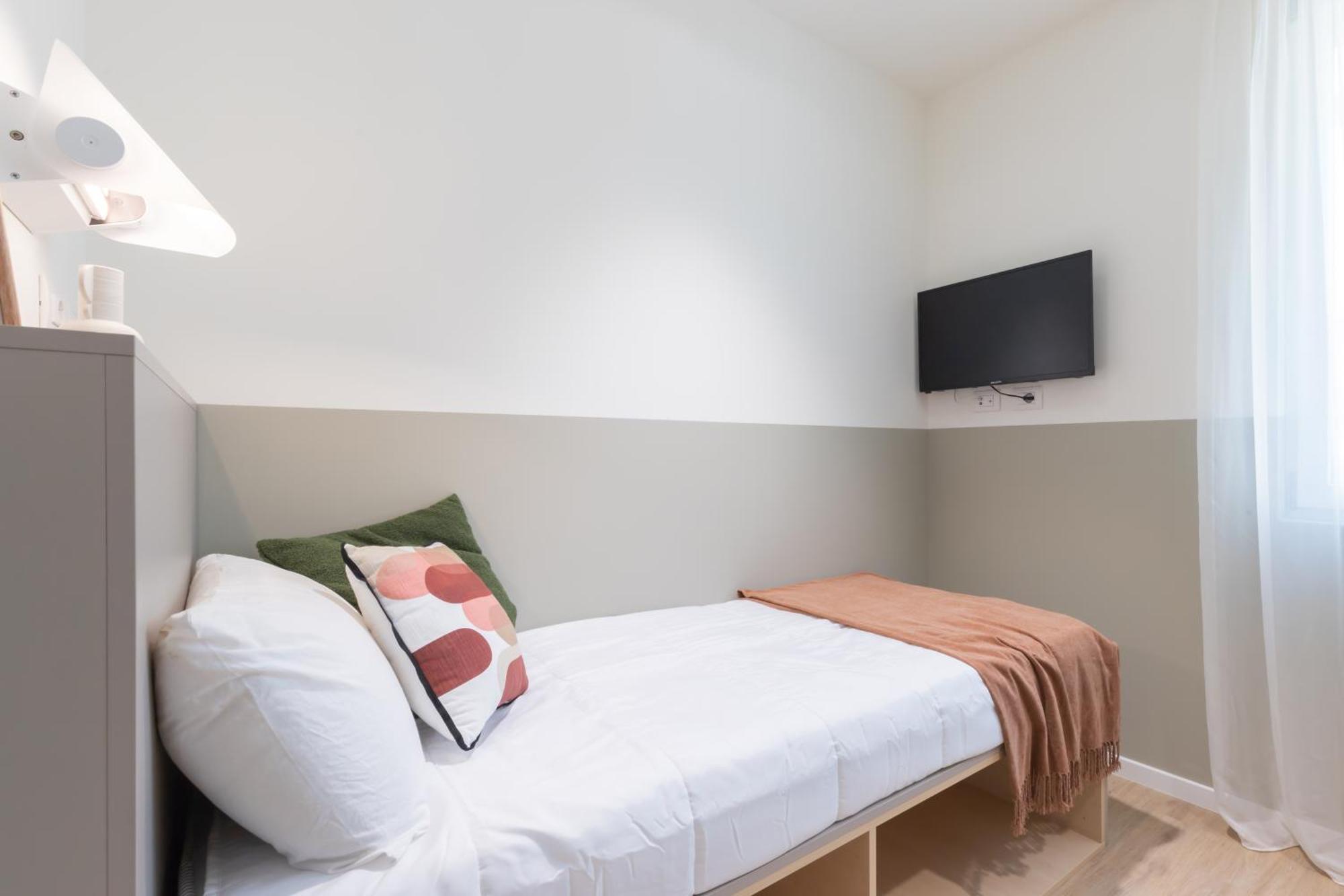 Well-Located Campus Rooms Near City Park Milão Exterior foto