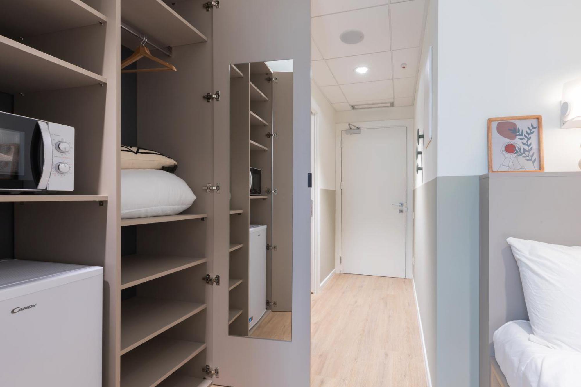 Well-Located Campus Rooms Near City Park Milão Exterior foto