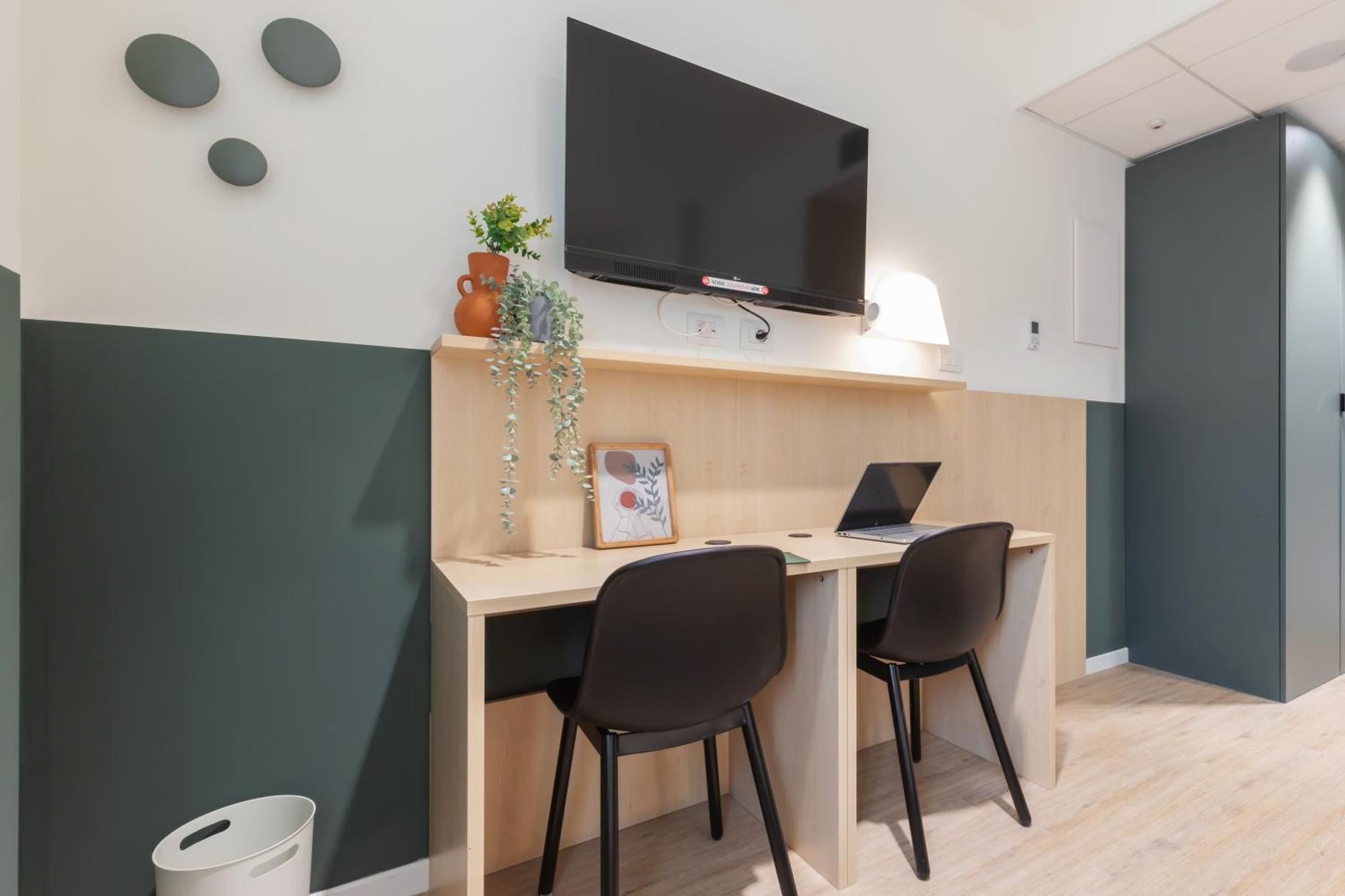 Well-Located Campus Rooms Near City Park Milão Exterior foto