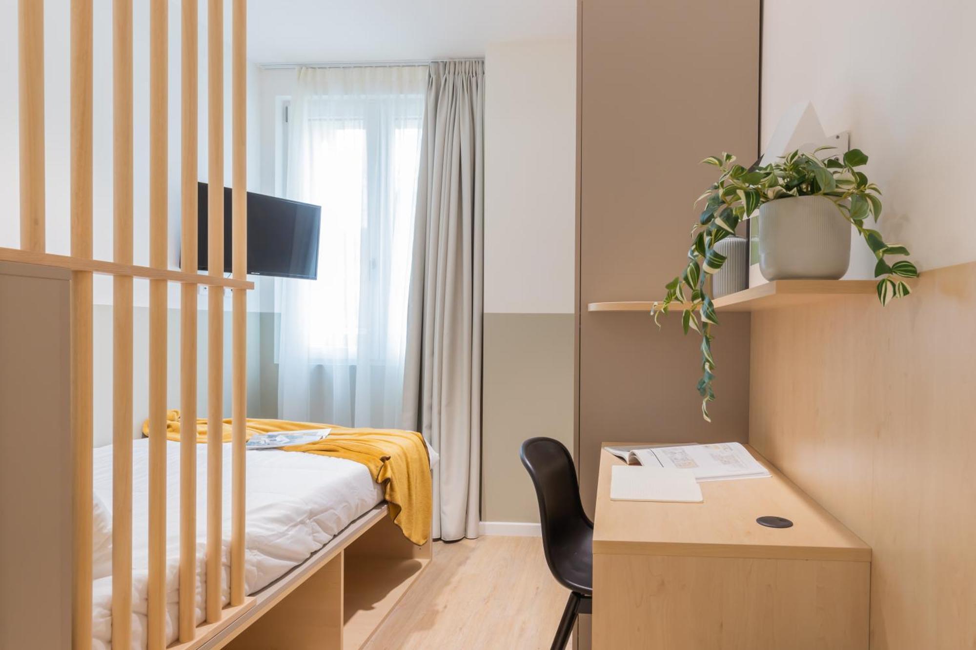 Well-Located Campus Rooms Near City Park Milão Exterior foto